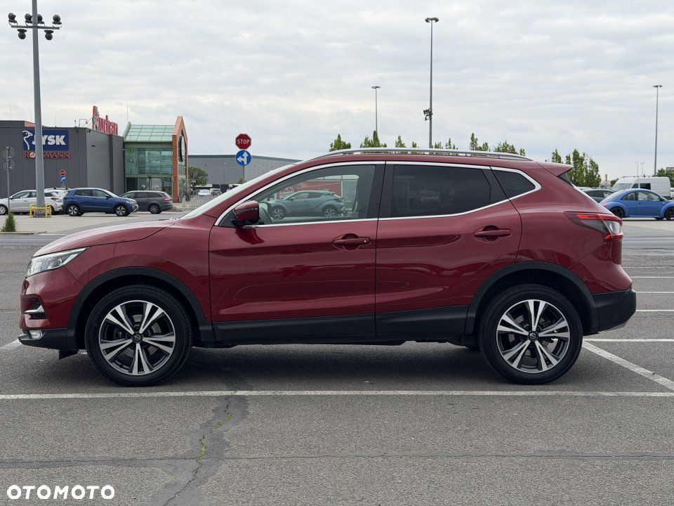 Nissan Qashqai - 2