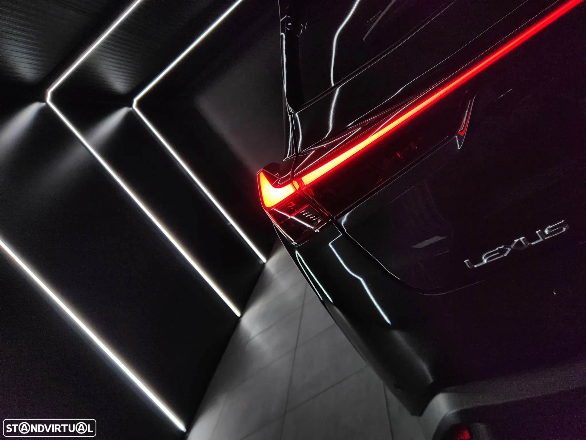 Lexus UX 250h Special Edition (LCA) - 28