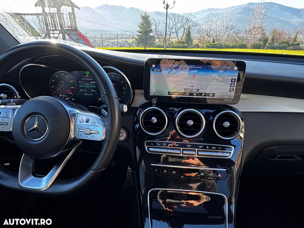 Mercedes-Benz GLC 300 de 4Matic 9G-TRONIC AMG Line Plus - 15