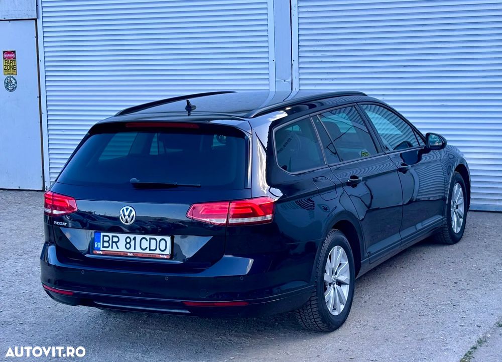 Volkswagen Passat 2.0 TDI DSG Comfortline - 13