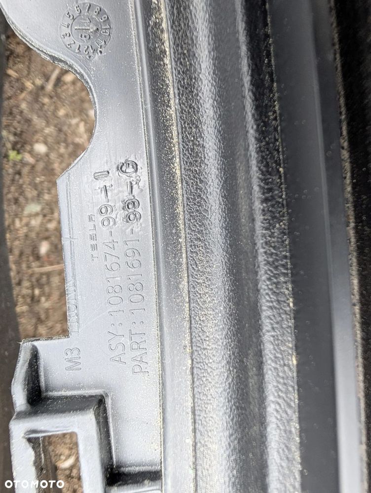 TACKA SCHOWEK PÓŁKA PRZEDNIEGO BAGAŻNIKA TESLA 3 1081691 99 G - 4