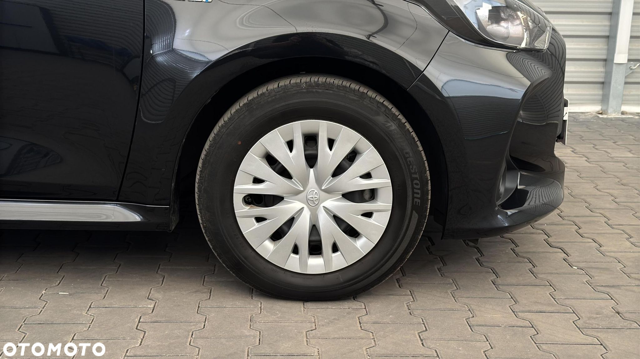 Toyota Yaris Hybrid 1.5 Comfort - 16
