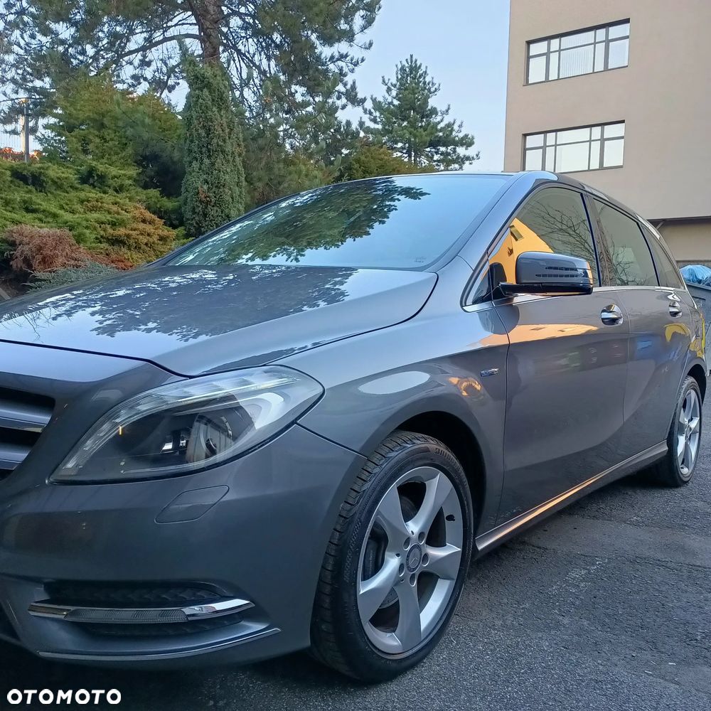 Mercedes-Benz Klasa B - 1