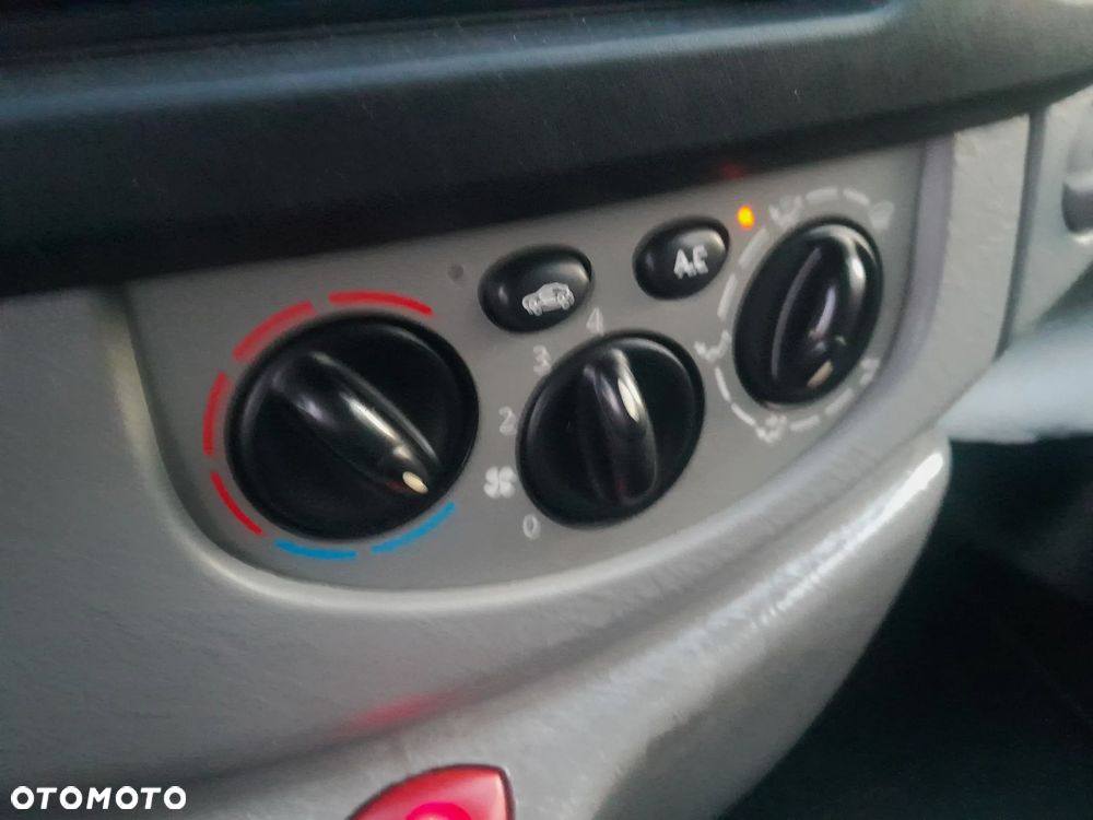 Renault Trafic L1H1 Komfort - 13