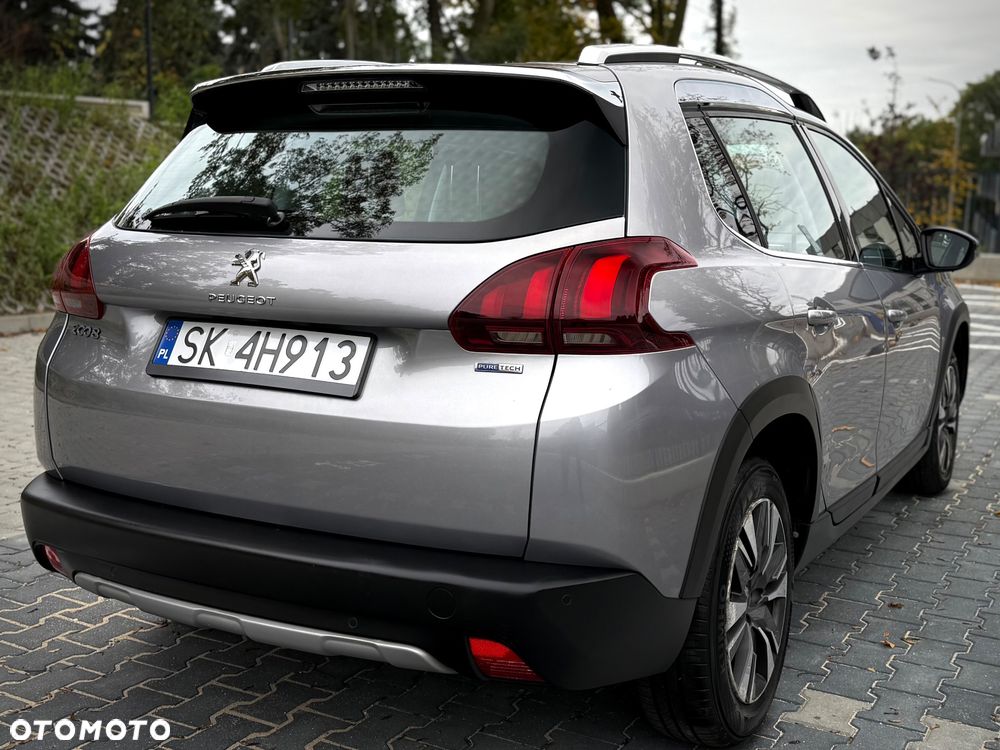 Peugeot 2008 1.2 Pure Tech Allure S&S - 7