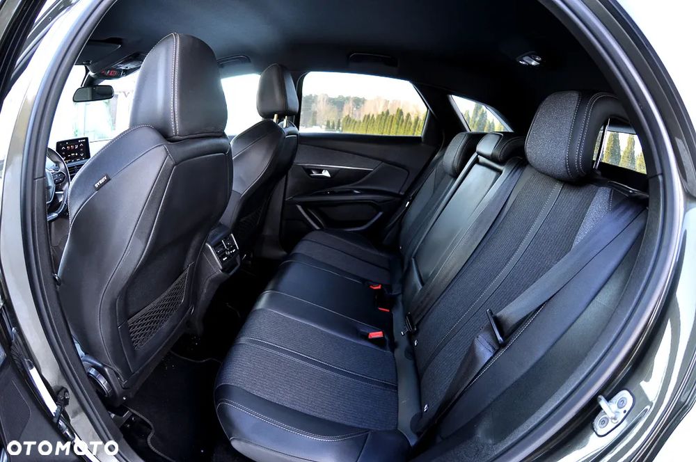 Peugeot 3008 1.5 BlueHDi GT Pack S&S EAT8 - 11