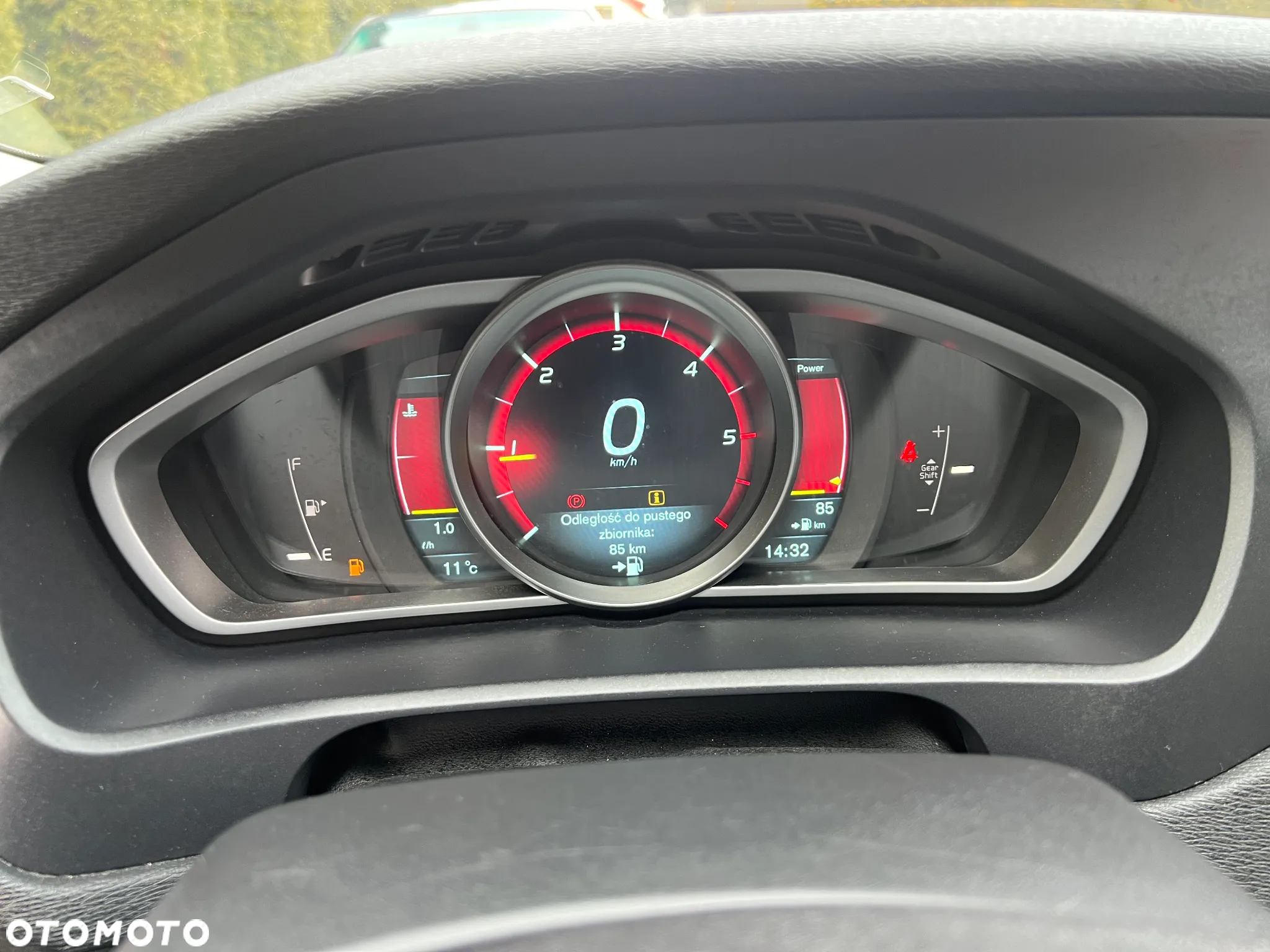 Volvo V40 D2 Momentum - 7