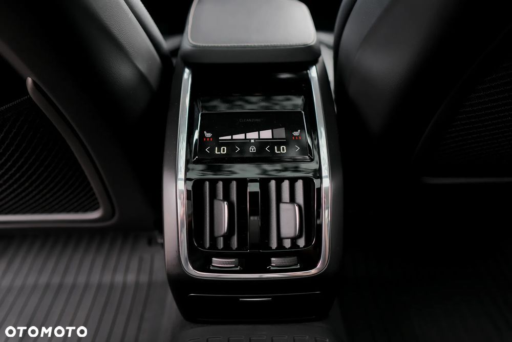 Volvo S90 B6 B AWD Inscription - 35