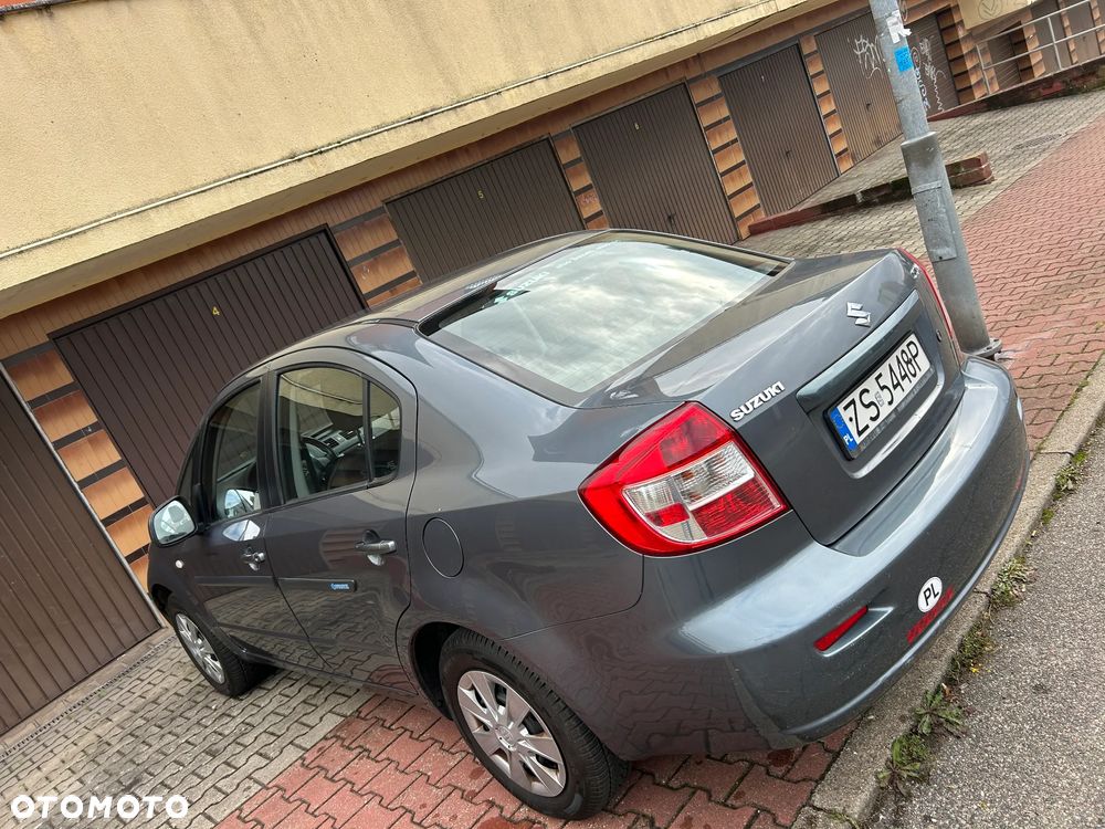 Suzuki SX4 - 5