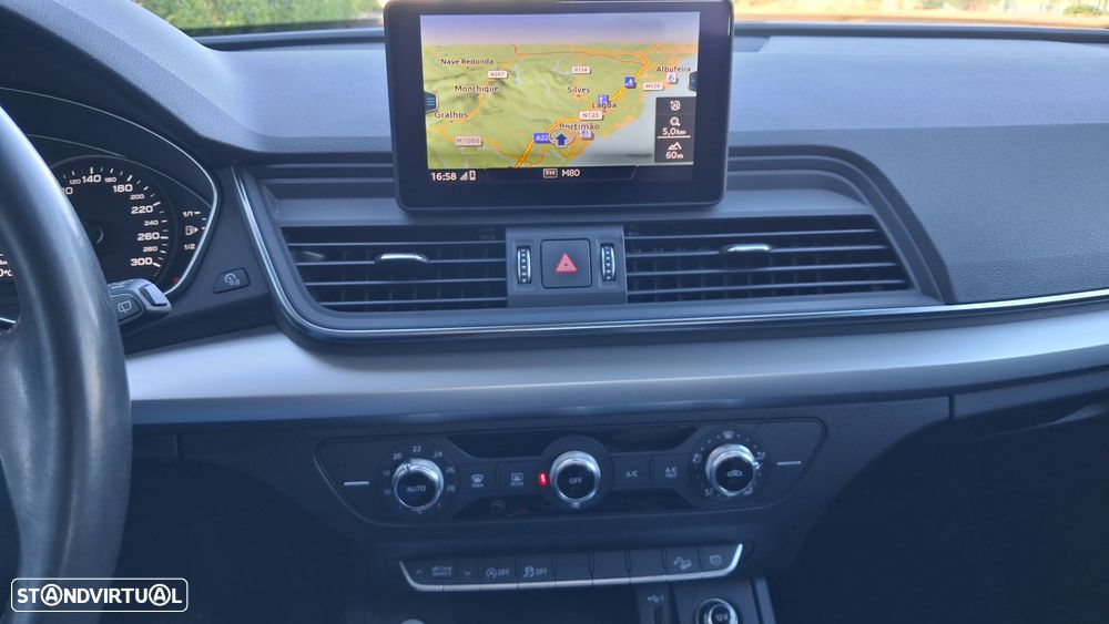 Audi Q5 2.0 TDI Design - 11