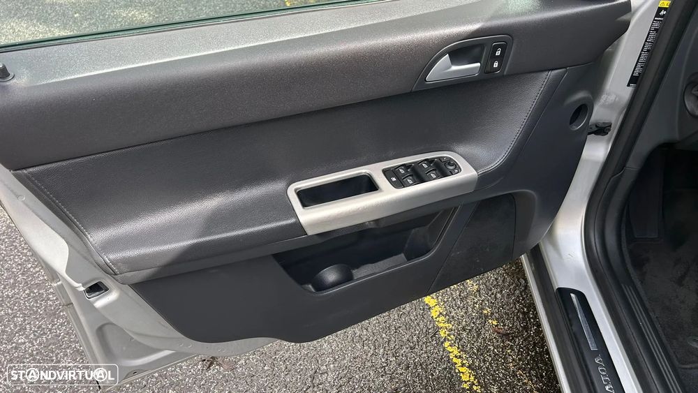 Volvo V50 1.6 D Momentum - 15