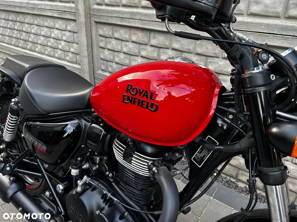 Royal Enfield Meteor - 9