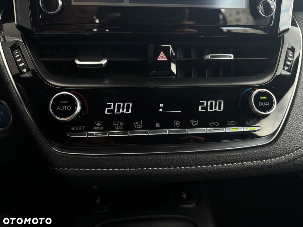 Toyota Corolla - 15