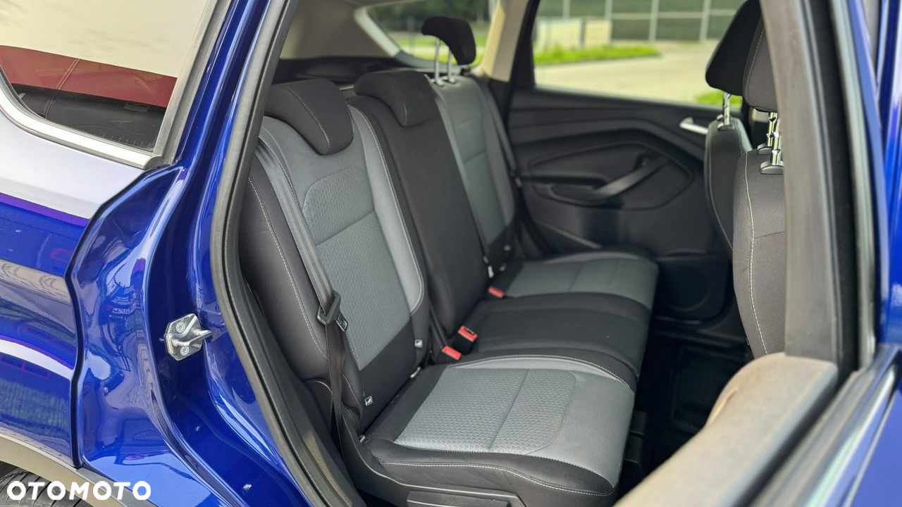 Ford Kuga 2.0 TDCi FWD Titanium - 20
