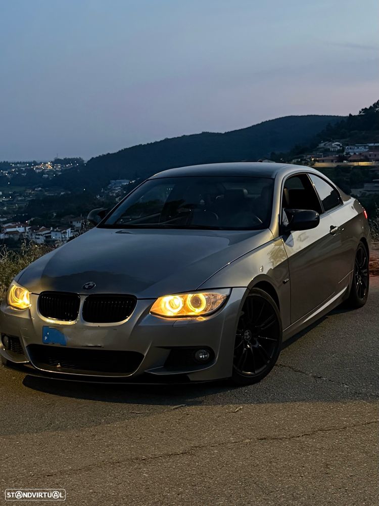 BMW 320 d M Sport Edition - 1