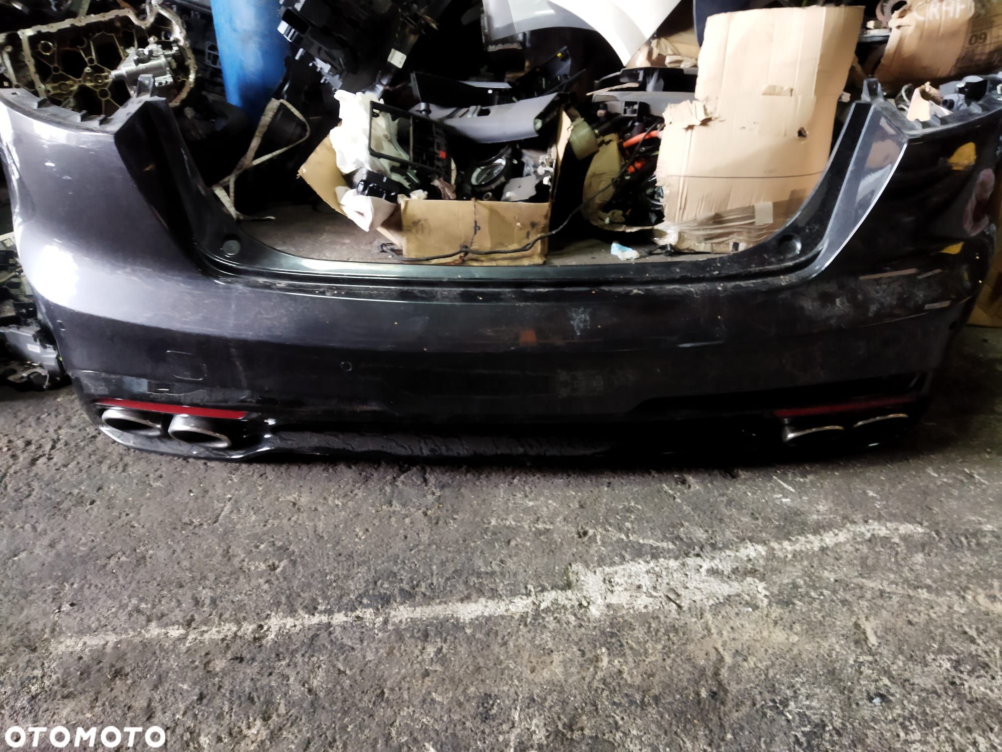 Zderzak tylny tył PDC Kia Stinger GT 3.3i czarny - 1