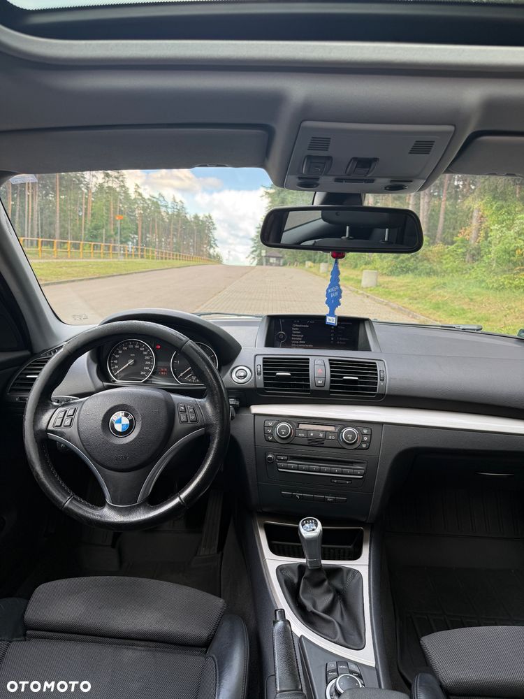 BMW Seria 1 - 13