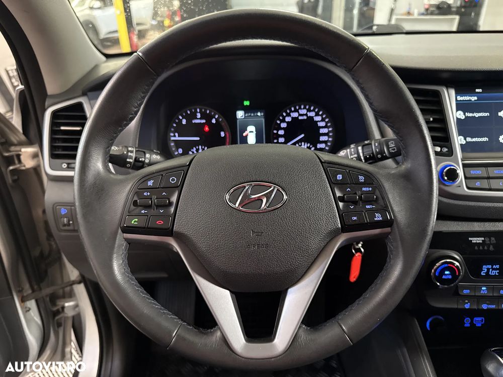 Hyundai Tucson - 16