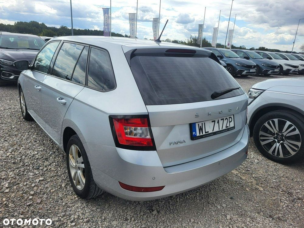 Skoda Fabia - 6