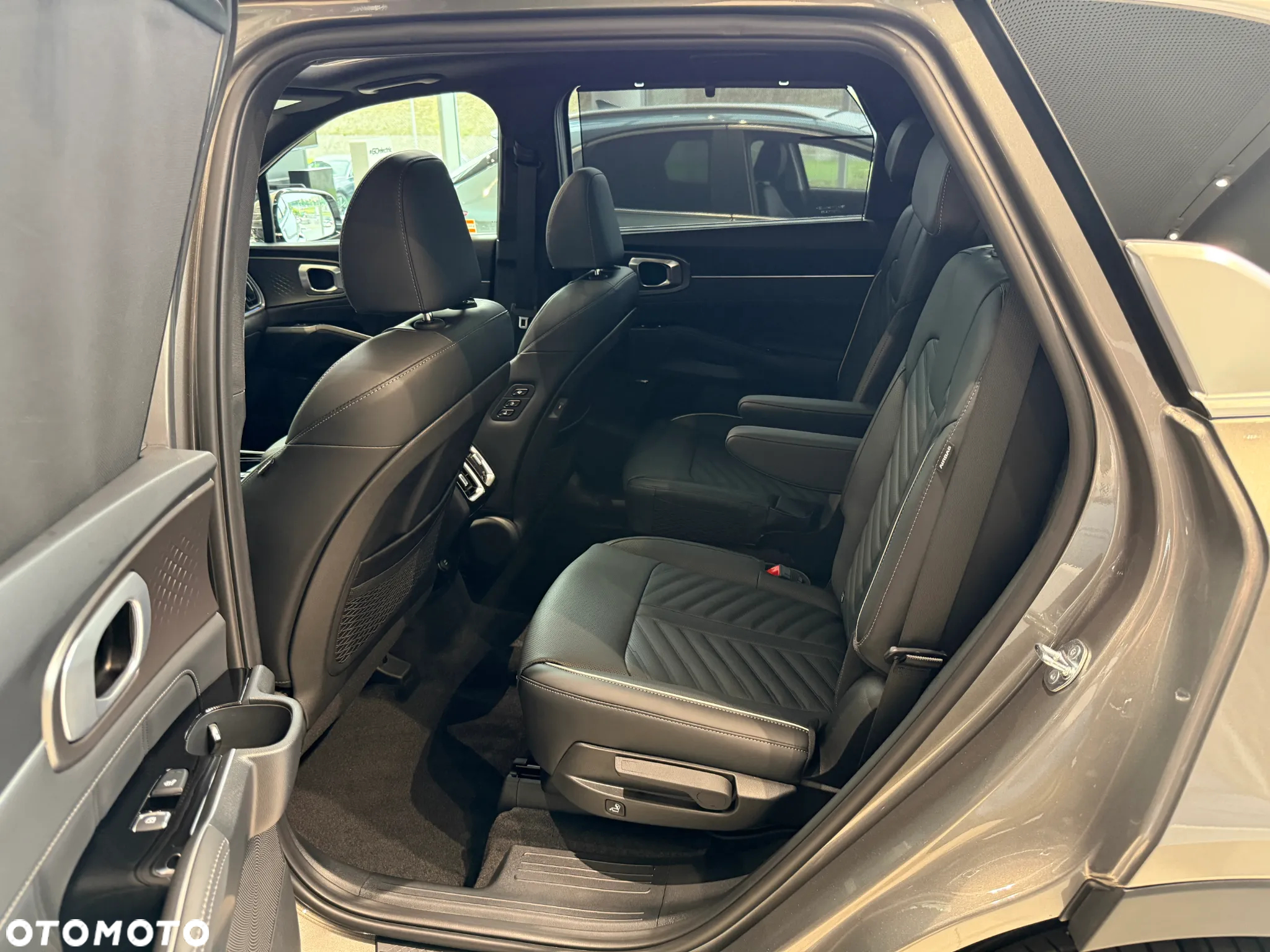 Kia Sorento - 24