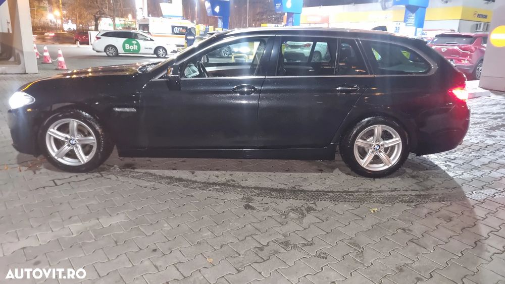 BMW Seria 5 520d Touring Aut. Luxury Line - 4