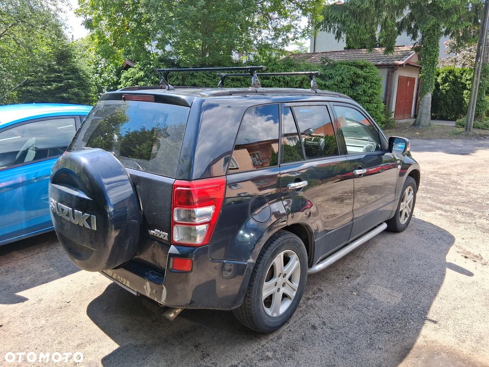 Suzuki Grand Vitara - 3