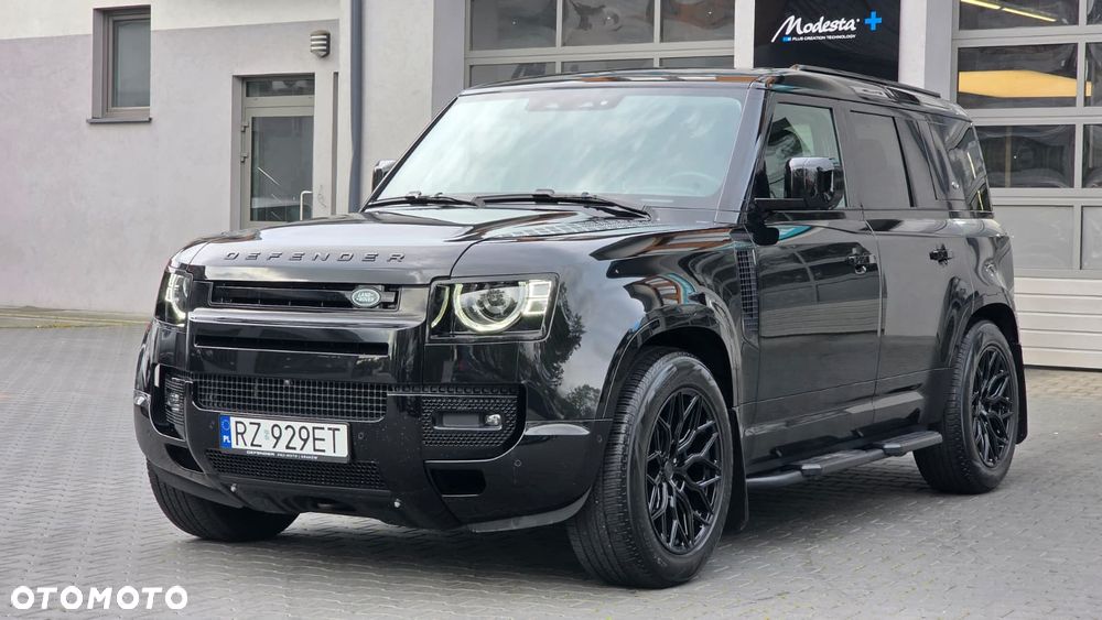 Land Rover Defender - 12