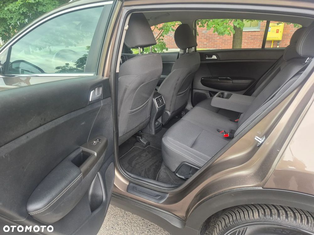 Kia Sportage 1.6 GDI Business Line 2WD - 16
