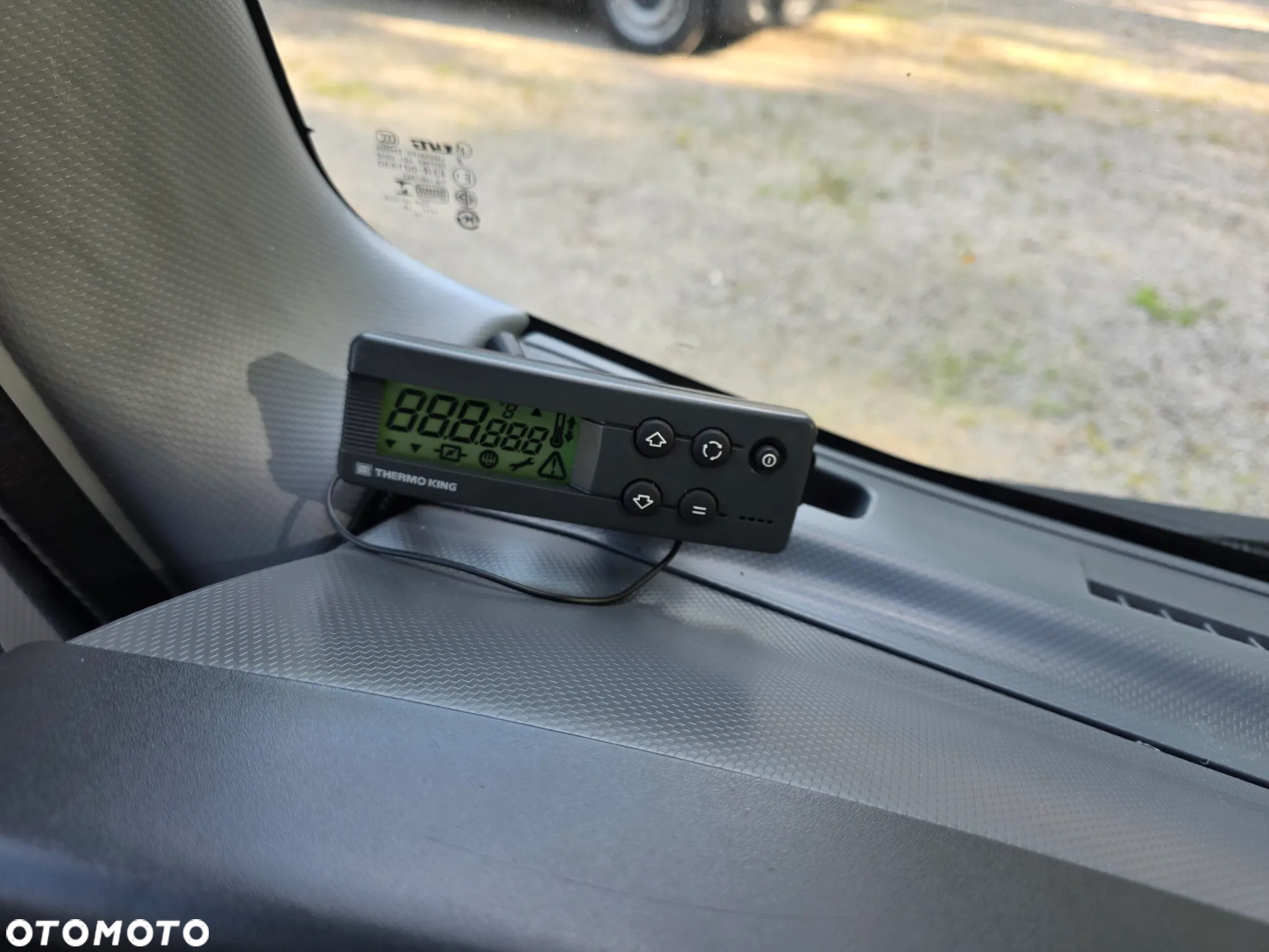 Isuzu N-L35 - 20