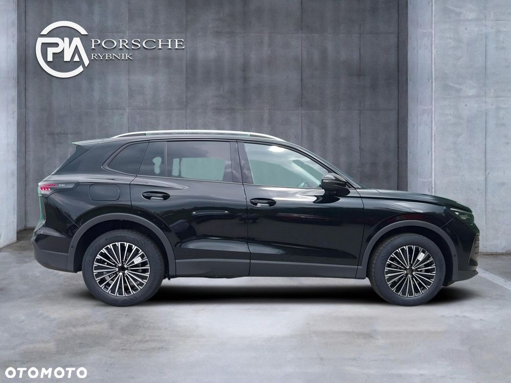 Volkswagen Tiguan - 7