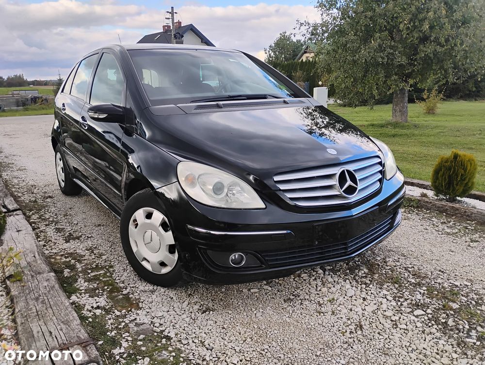 Mercedes-Benz Klasa B - 1