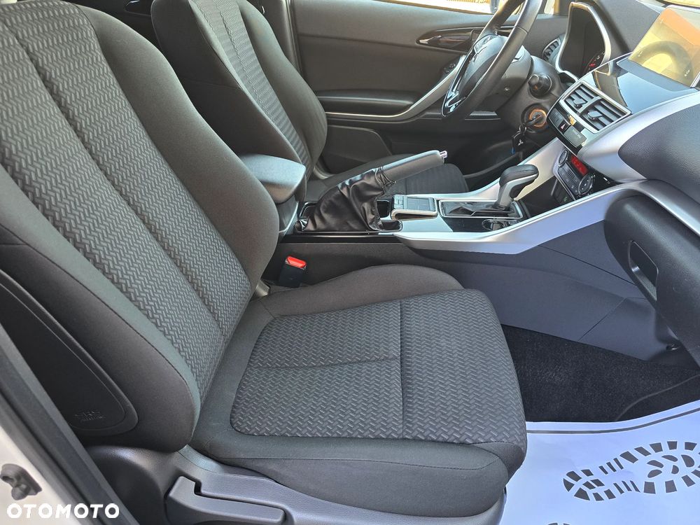 Mitsubishi Eclipse Cross 1.5 T-MIVEC 2WD CVT Diamant - 16