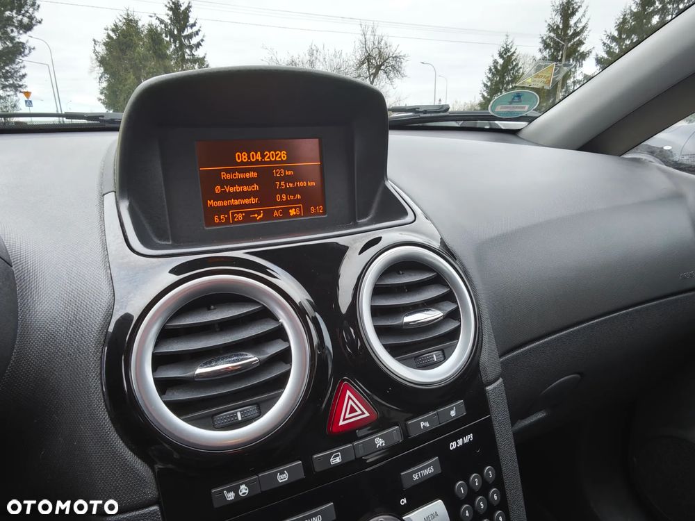 Opel Corsa 1.4 16V Energy - 24