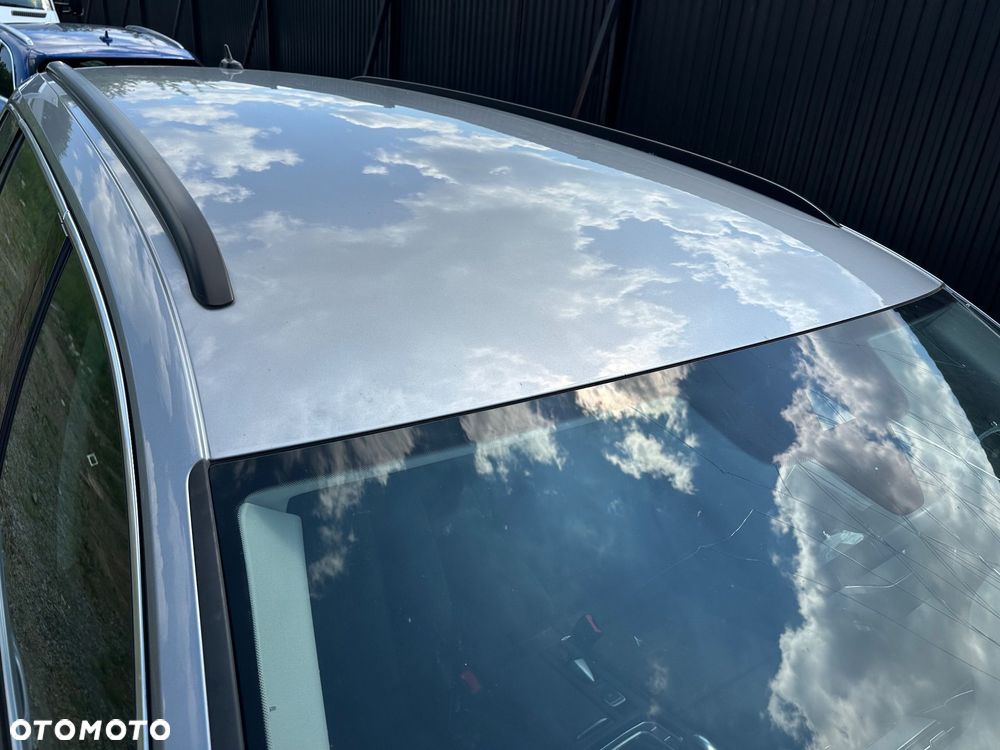 Volkswagen Passat Variant 2.0 TDI EVO Essence DSG - 21