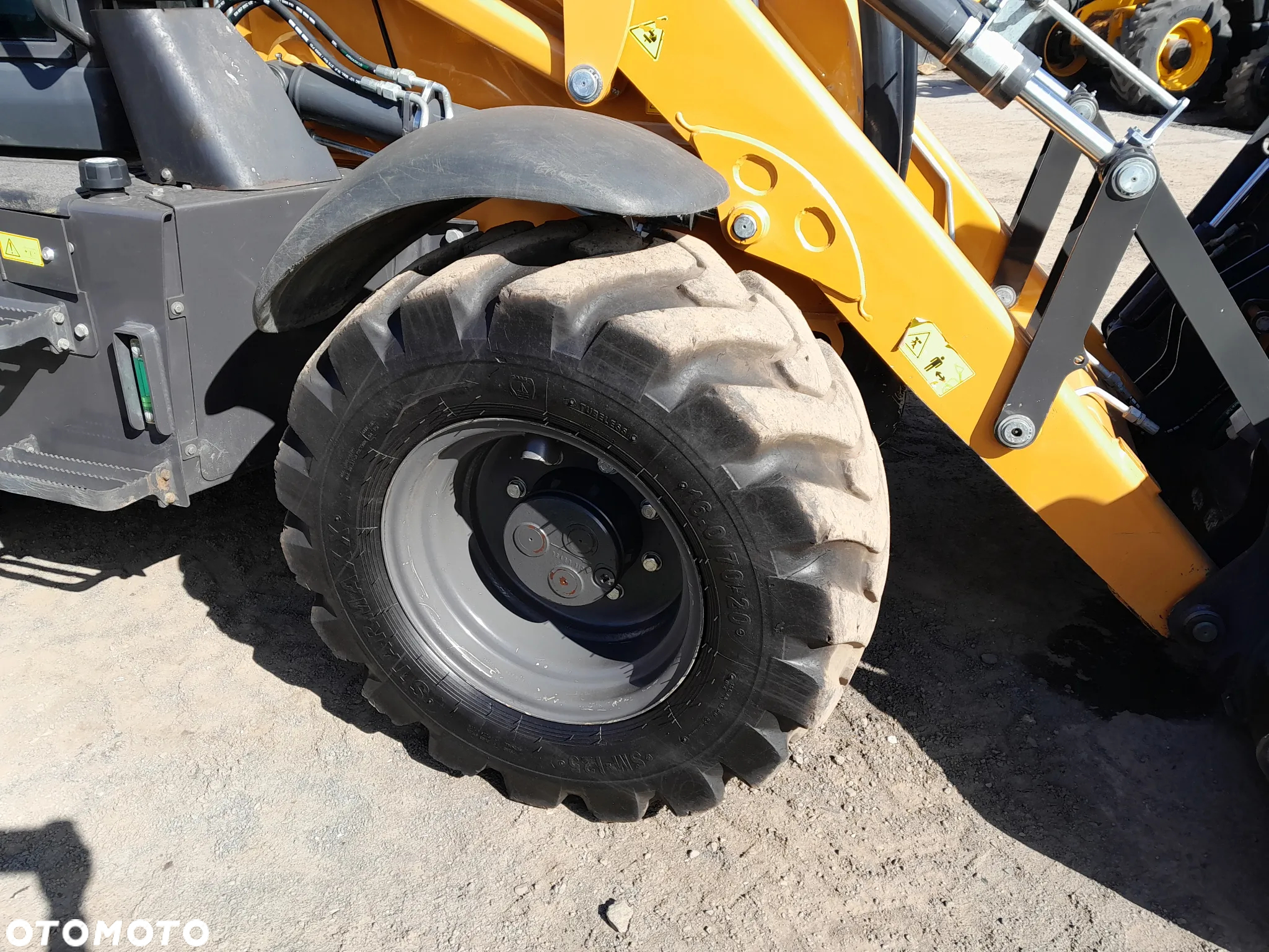 Case 580SV 2023R - 13