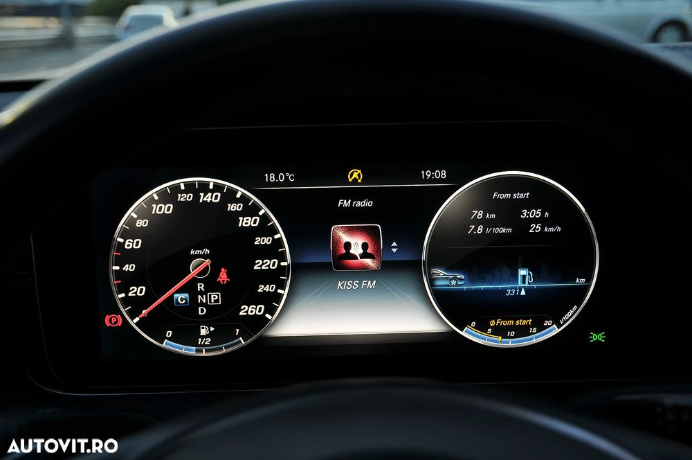 Mercedes-Benz E 220 d 4MATIC Aut. - 28