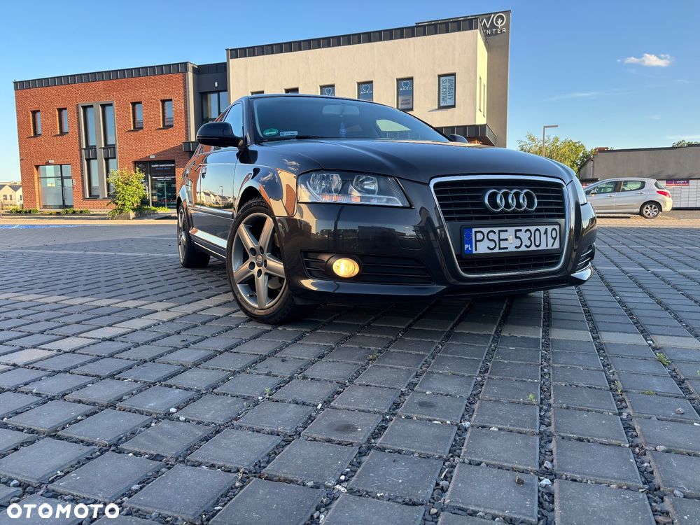 Audi A3 Sportback 1.8 TFSI Ambition - 11
