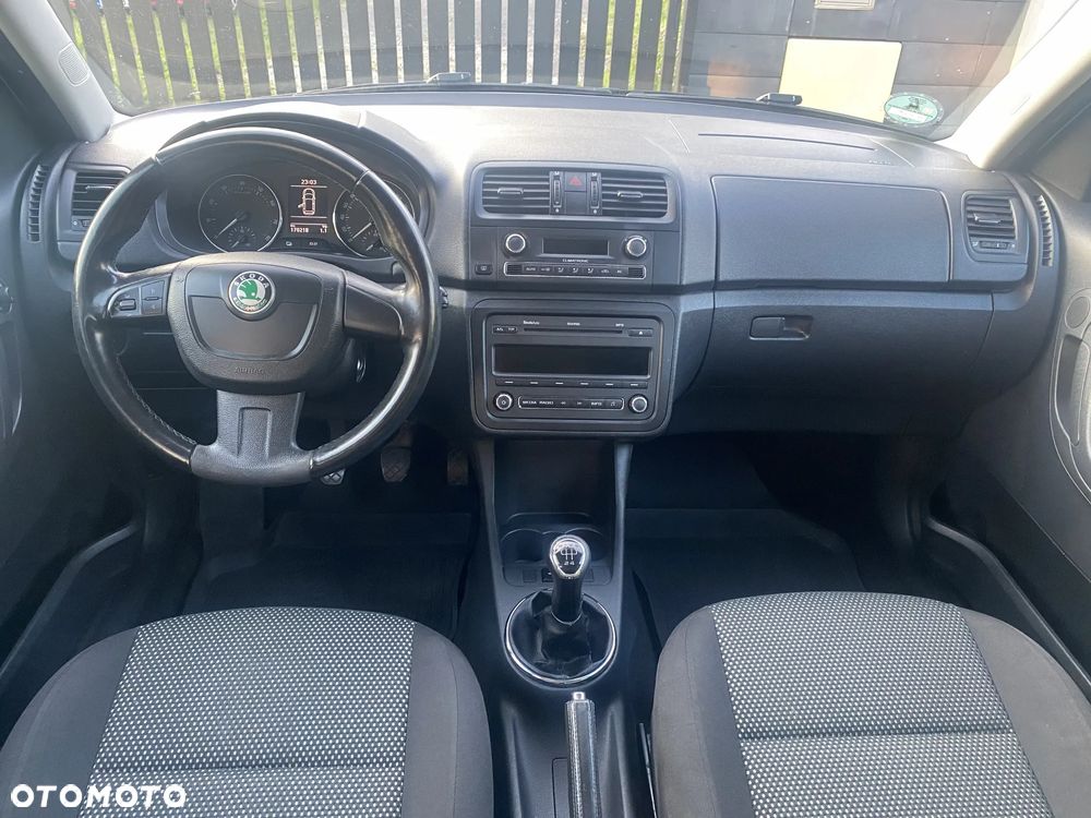 Skoda Roomster 1.2 TSI Scout PLUS EDITION - 9