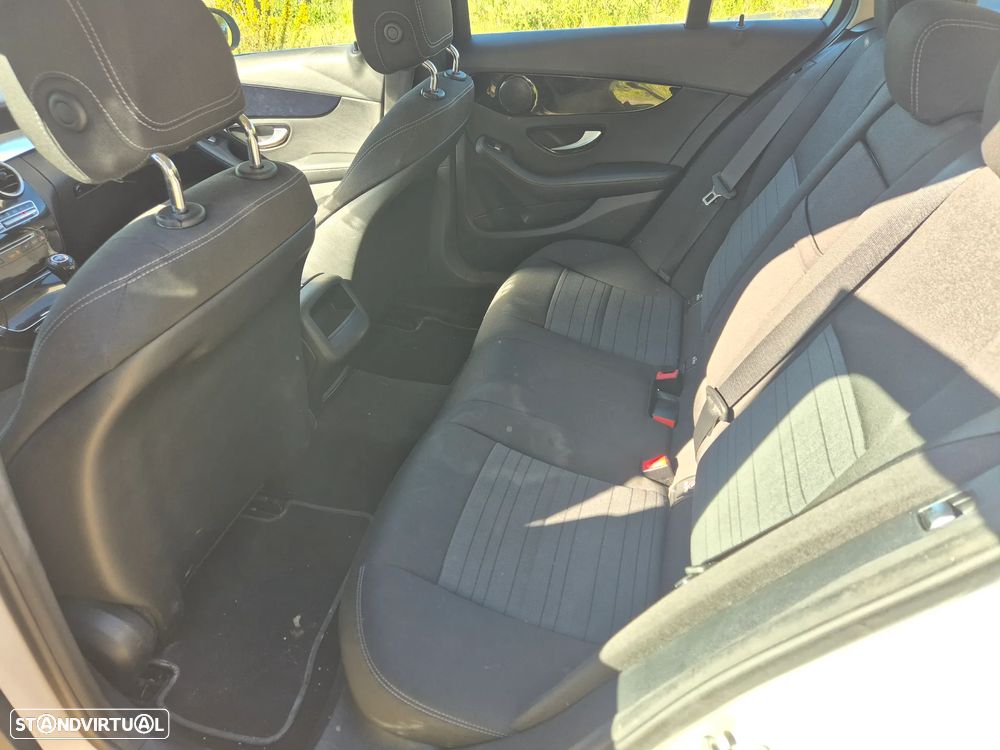 Mercedes-Benz C 220 - 4