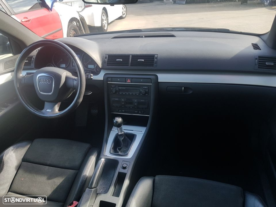 Audi A4 B7 S-LINE  2.0 TFSI para peças - 7