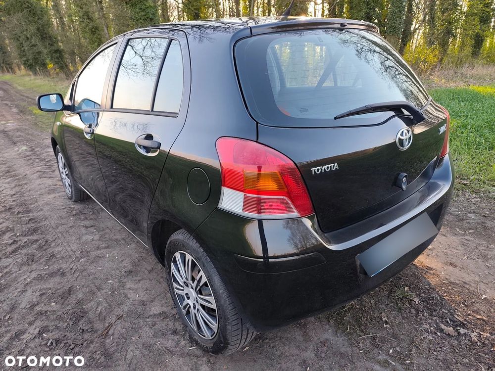 Toyota Yaris 1.0 VVT-i Luna - 21