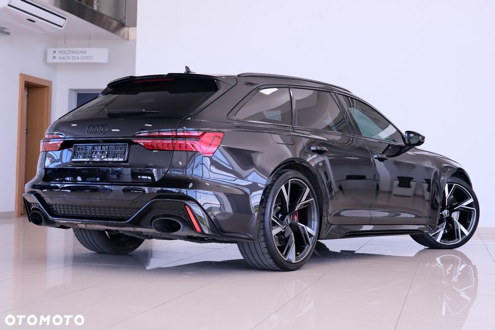 Audi RS6 Avant - 6