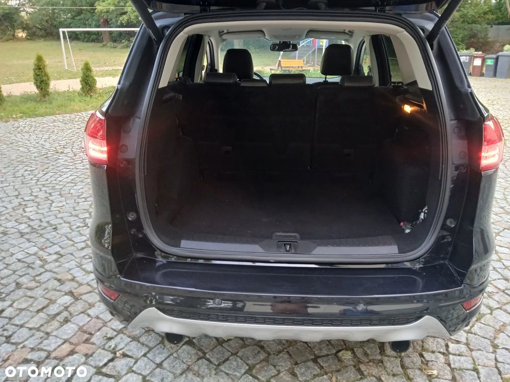 Ford Kuga - 24