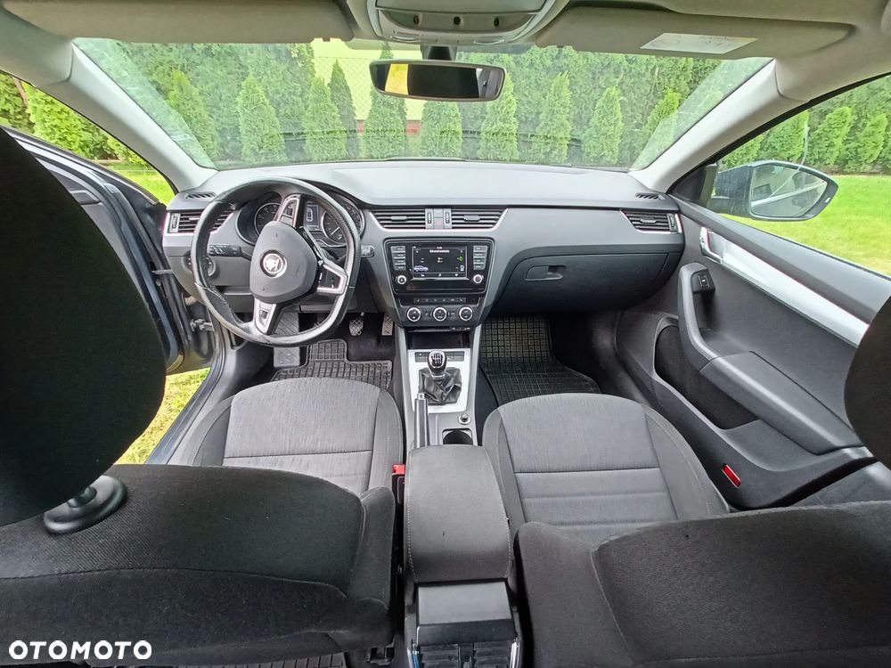 Skoda Octavia 1.8 TSI Style - 7