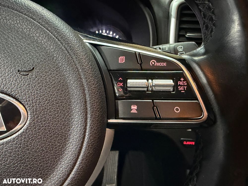 Kia Sportage 1.6 DSL MHEV 7DCT HP 4x2 Style - 12