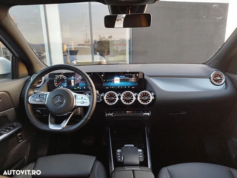 Mercedes-Benz EQA 250 - 12