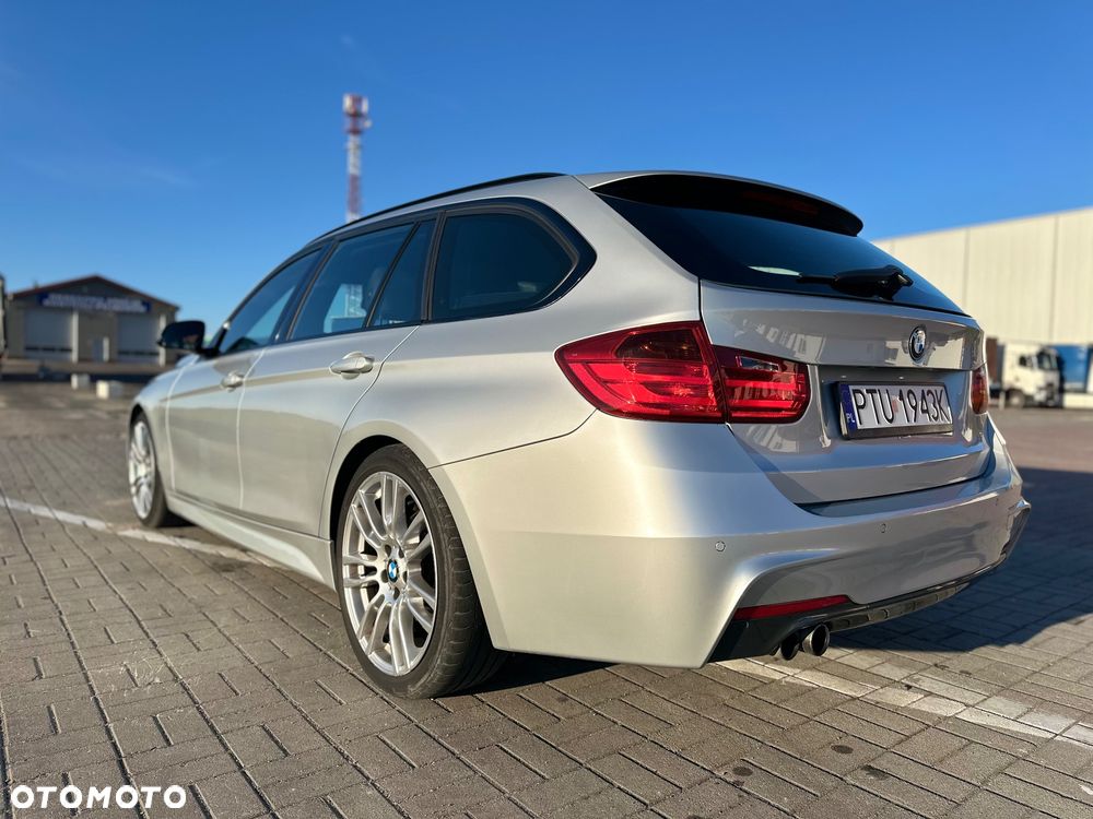 BMW Seria 3 328i - 2