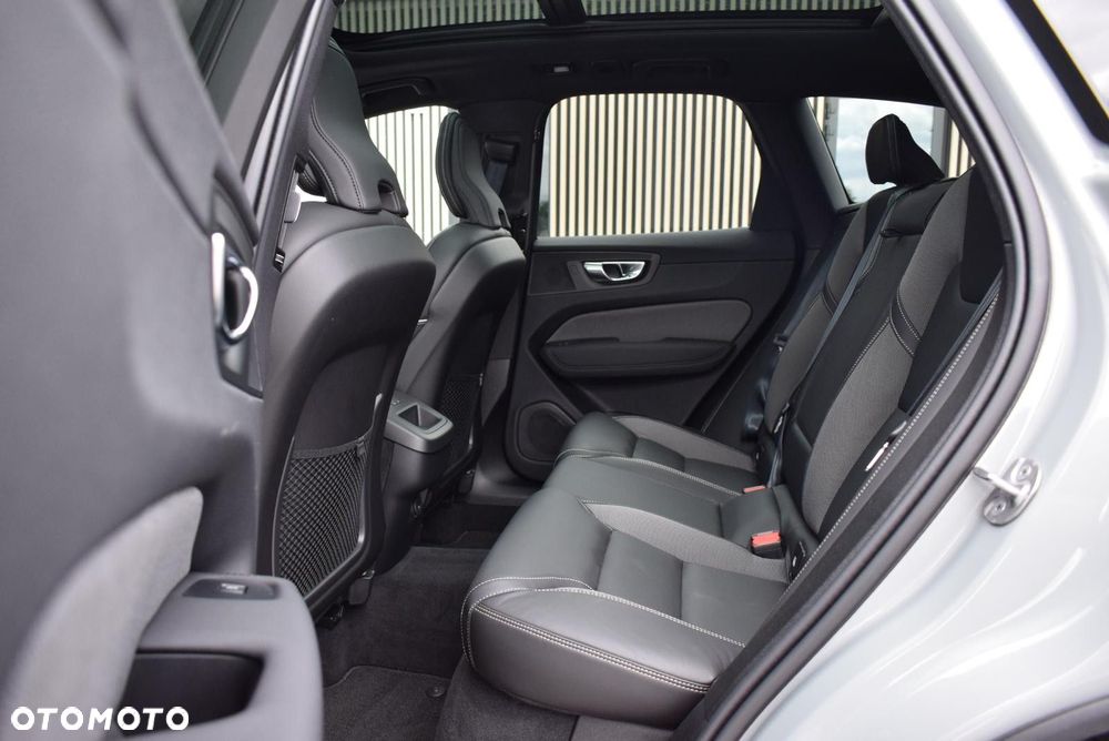 Volvo XC 60 - 26
