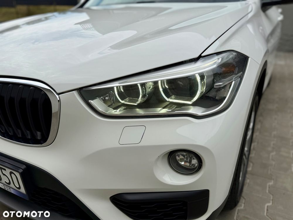 BMW X1 sDrive18i - 26