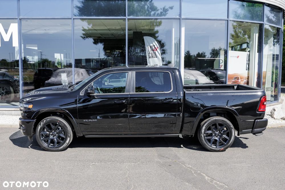 RAM 1500 Laramie Night Premium - 30